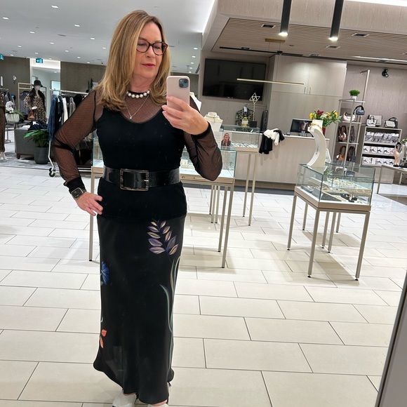 Meet your Posher, Barb - Picture 2 of 11